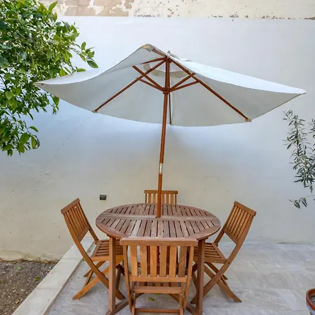 Stylish 3br Townhouse With Private Terrace & Bbq By 360 Estates Paola