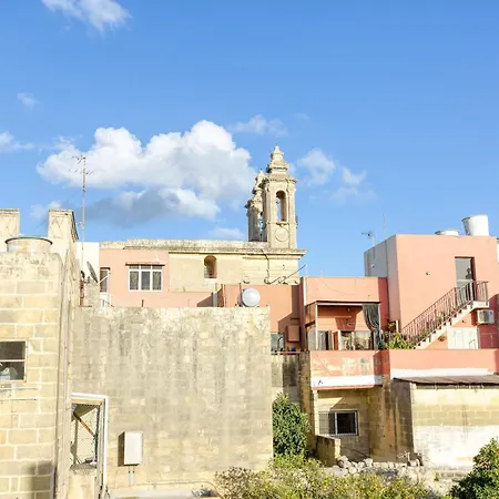 Vakantiehuis Stylish 3br Townhouse With Private Terrace & Bbq By 360 Estates *