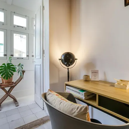 Vakantiehuis Stylish 3br Townhouse With Private Terrace & Bbq By 360 Estates *